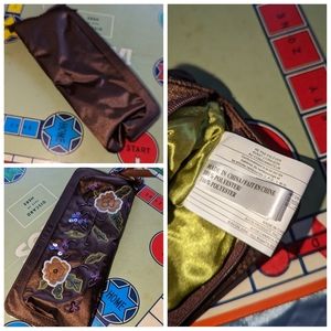 2006 Avon beaded clutch